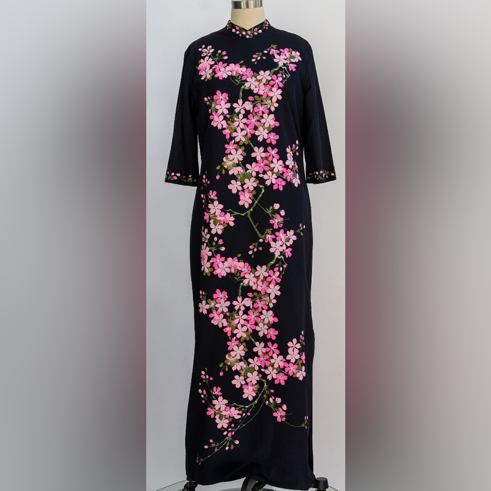 Vintage Alfred Shaheen Kimono